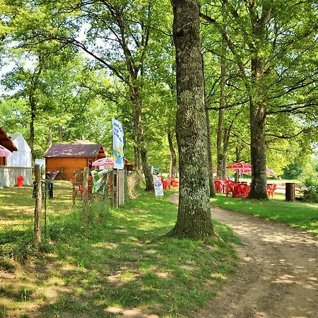 Chalet B1 Σαλέ