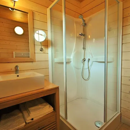 Chalet B1 * Saint-Fargeau-Ponthierry